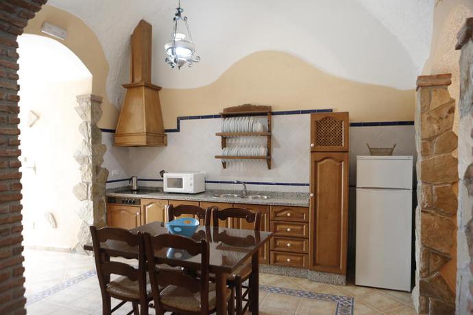 Imagen general del Hotel Cuevas La Granja. Foto 10