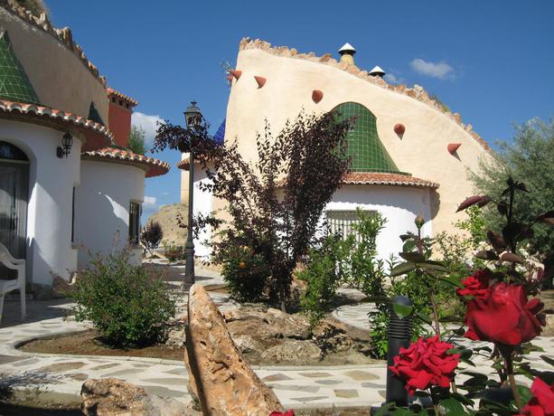 Imagen general del Hotel Cuevas La Granja. Foto 13