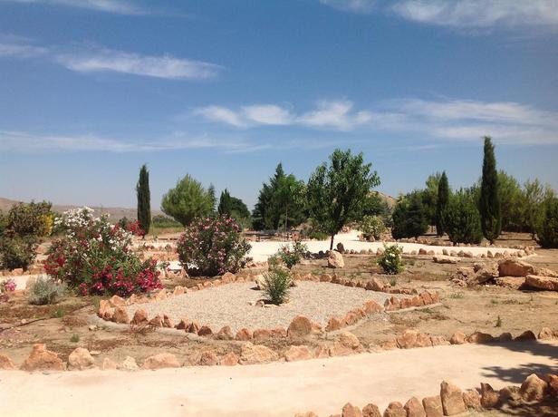 Imagen general del Hotel Cuevas La Granja. Foto 20