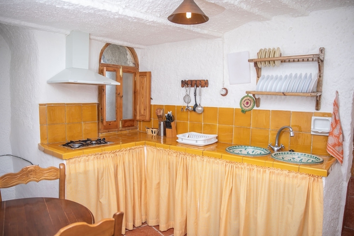 Imagen de la habitación del Hotel Cuevas el Torriblanco. Foto 15