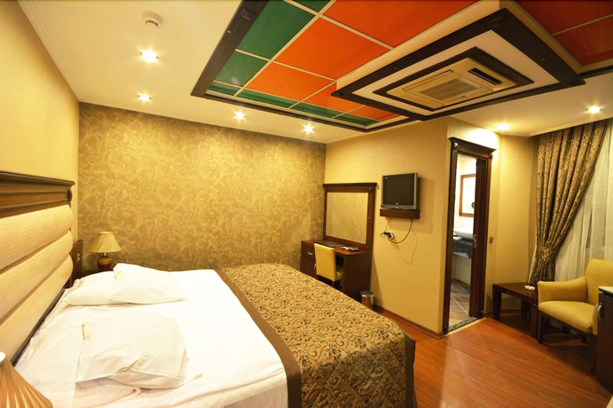 Imagen de la habitación del Hotel Cukurova Park. Foto 14