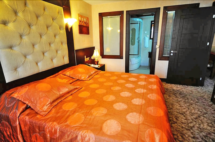 Imagen de la habitación del Hotel Cukurova Park. Foto 15