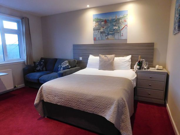 Imagen de la habitación del Hotel Cullen Bay. Foto 11