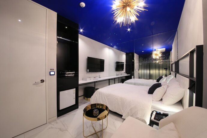 Imagen de la habitación del Hotel Cullinan. Foto 18