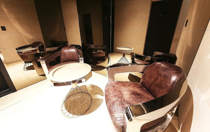 Imagen de los interiores del Hotel Cullinan Uiwang. Foto 18