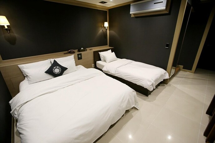 Imagen de la habitación del Hotel Cullinan Yongin. Foto 12