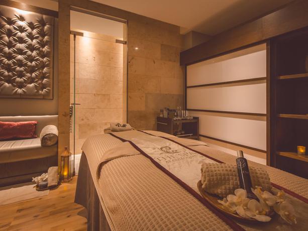 Imagen de los interiores del Hotel Culloden Estate and Spa. Foto 15