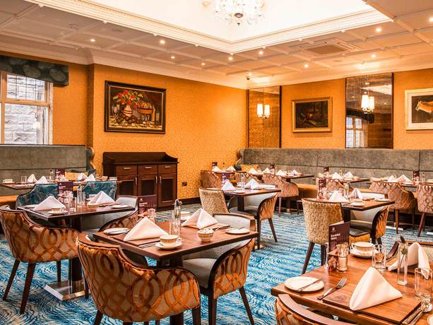 Imagen del bar/restaurante del Hotel Culloden Estate and Spa. Foto 7