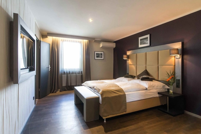 Imagen de la habitación del Hotel Cult. Foto 15