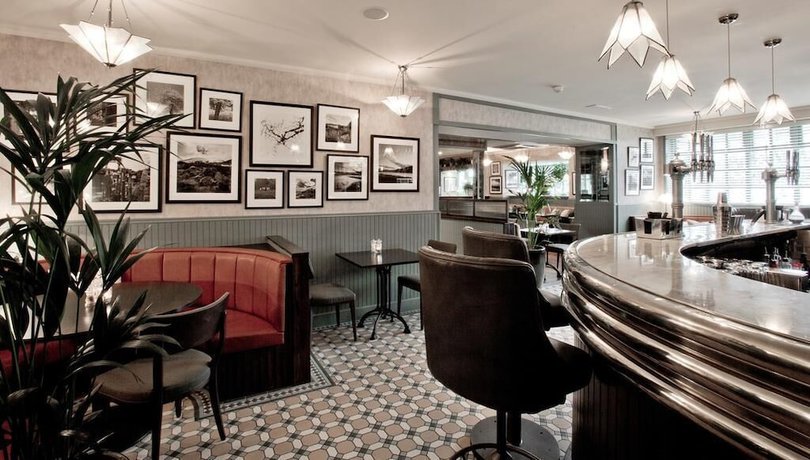 Imagen del bar/restaurante del Hotel Cults. Foto 5