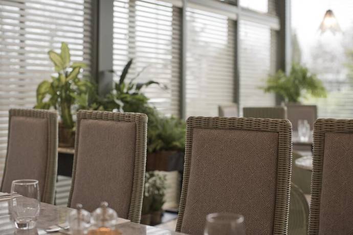 Imagen del bar/restaurante del Hotel Cults. Foto 10