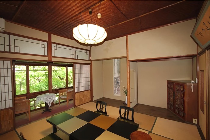 Imagen de la habitación del Hotel Cultural Property Of Japan Senzairo. Foto 7