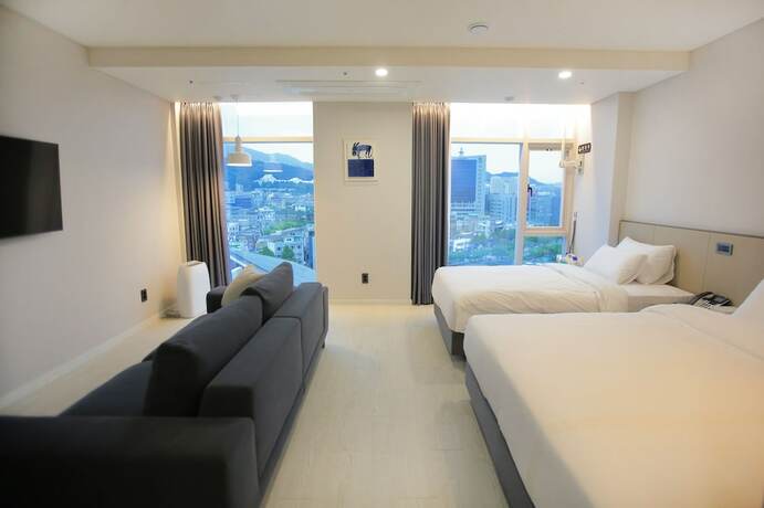 Imagen de la habitación del Hotel Culture LAAM. Foto 16