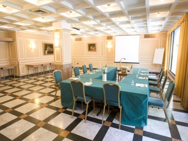 Imagen general del Hotel Culture Villa Capodimonte. Foto 3