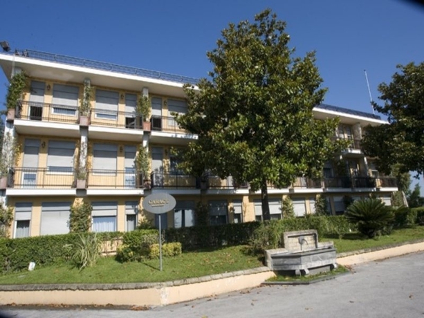 Imagen general del Hotel Culture Villa Capodimonte. Foto 7