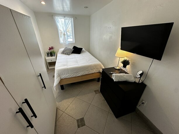 Imagen de la habitación del Hotel Culver City Hostel. Foto 10