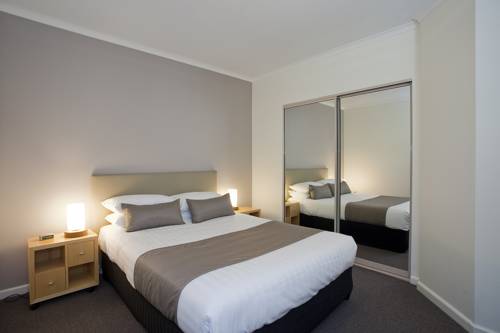 Imagen de la habitación del Hotel Cumberland Lorne Resort. Foto 6