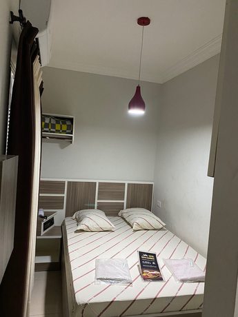 Imagen de la habitación del Hotel Cumbica. Foto 13
