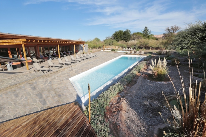 Imagen de la piscina del Hotel Cumbres San Pedro De Atacama. Foto 18