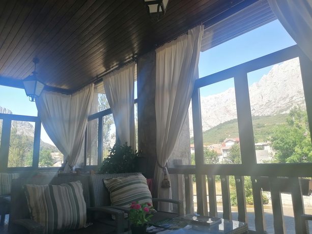 Imagen de la habitación del Hotel Cumbres Valde&oacute;n. Foto 15