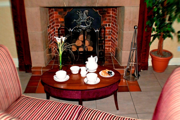 Imagen de los interiores del Hotel Cumbria Grand. Foto 12