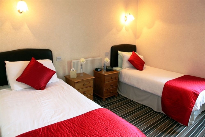 Imagen de la habitación del Hotel Cumbria Park. Foto 4