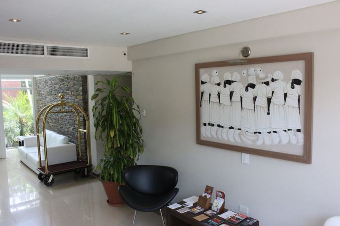 Imagen de los interiores del Hotel Cumel&oacute;. Foto 13