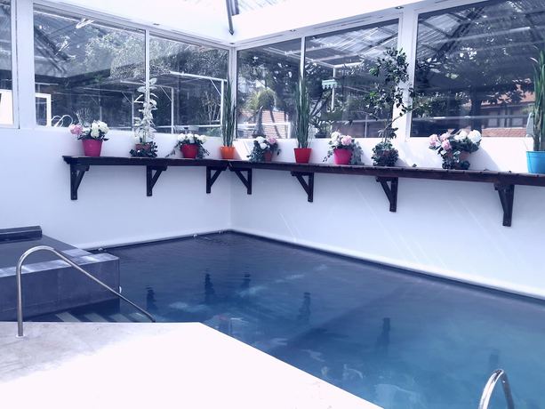 Imagen de la piscina del Hotel Cumel&oacute;. Foto 18