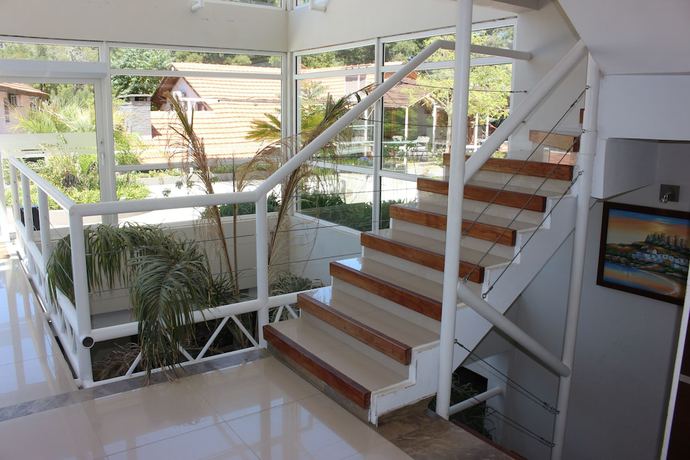 Imagen de los interiores del Hotel Cumel&oacute;. Foto 14