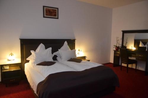Imagen de la habitación del Hotel Cumpatu. Foto 8