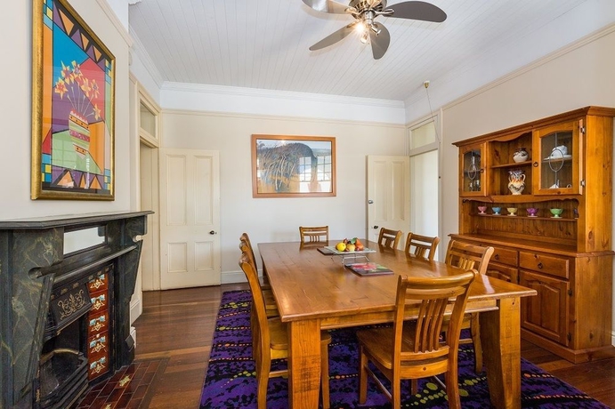 Imagen del bar/restaurante del Hotel Cumquat House. Foto 3