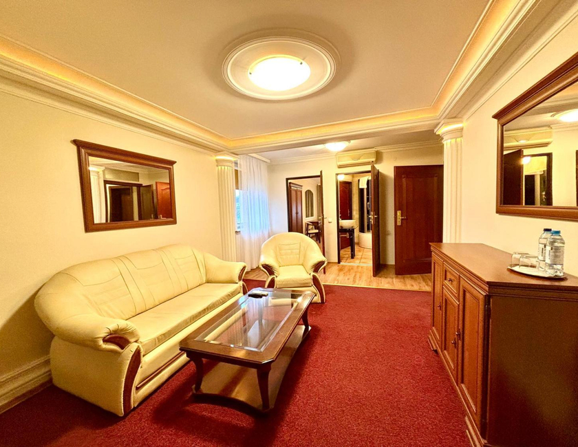 Imagen general del Hotel Cumulus. Foto 6