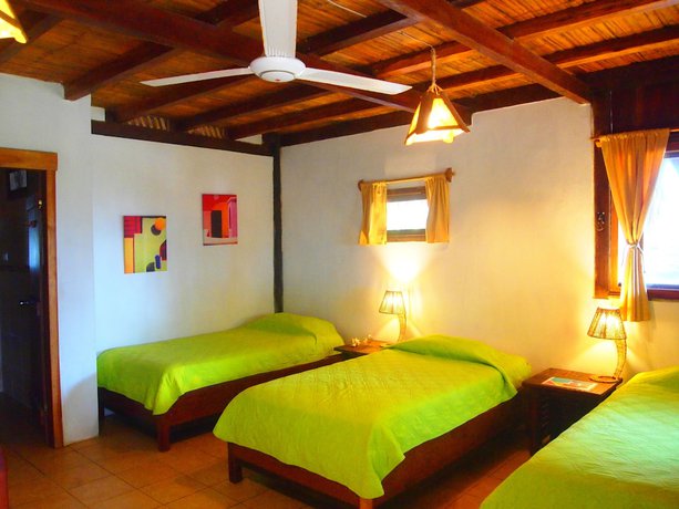 Imagen de la habitación del Hotel Cuna Luna Hosteria. Foto 4