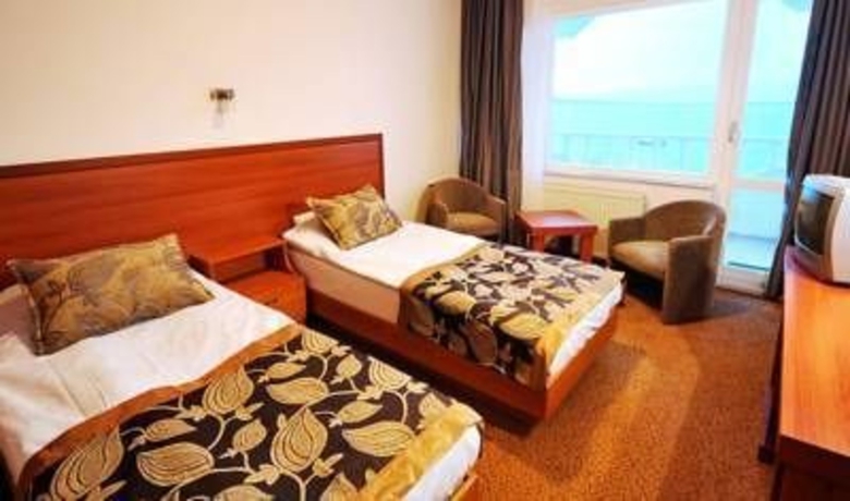 Imagen de la habitación del Hotel Cunda Basel. Foto 8