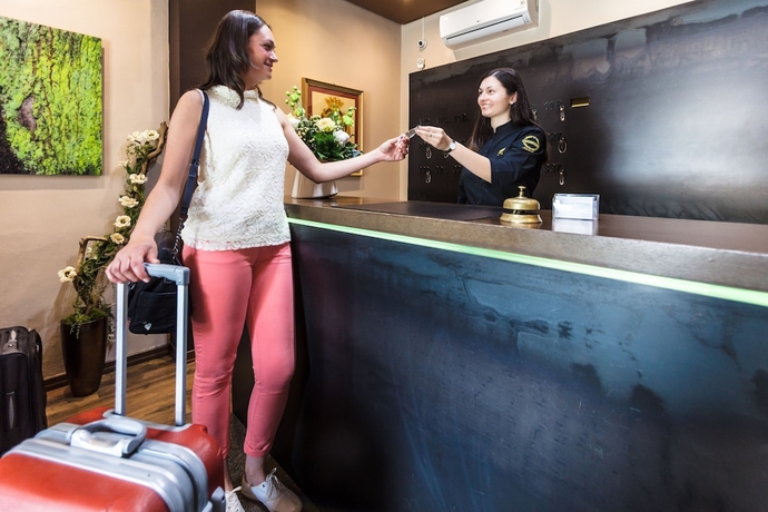 Imagen de los interiores del Hotel Cuneo. Foto 17