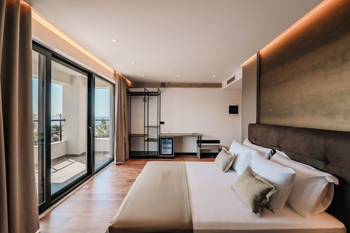 Imagen de la habitación del Hotel Cuni Luxury. Foto 5