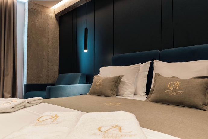 Imagen de la habitación del Hotel Cuni Luxury. Foto 7