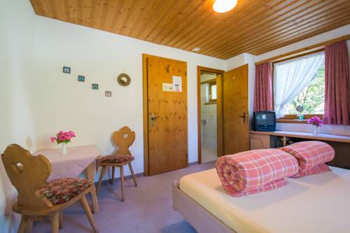 Imagen de la habitación del Hotel Cuntera. Foto 7