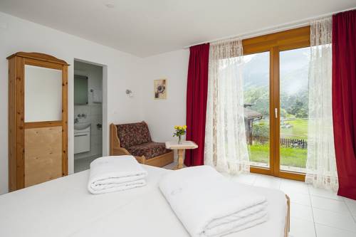 Imagen de la habitación del Hotel Cuntera. Foto 12