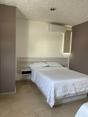 Imagen de la habitación del Hotel Cupules. Foto 13