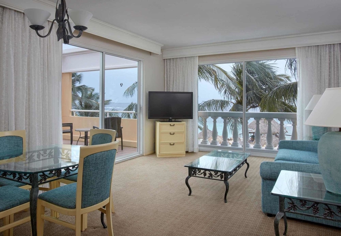 Imagen de la habitación del Hotel Curacao Marriott Beach Resort. Foto 5