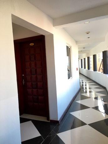 Imagen de los interiores del Hotel Curacao Suites. Foto 11