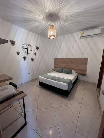 Imagen general del Hotel Curazao. Foto 5