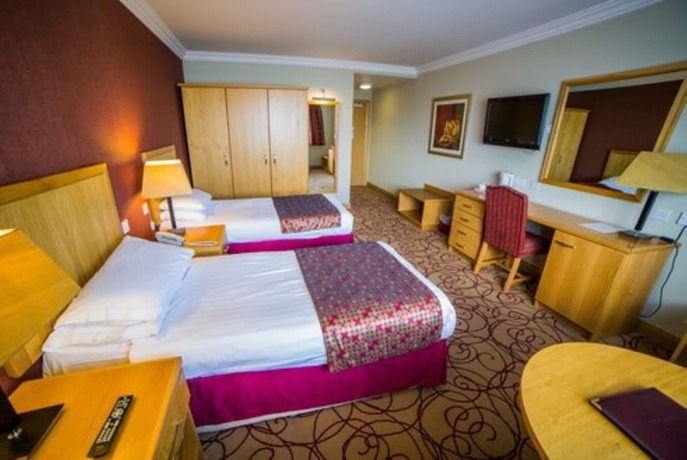 Imagen de la habitación del Hotel Curran Court. Foto 16