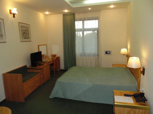 Imagen de la habitación del Hotel Curtea Brasoveana. Foto 16