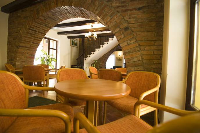Imagen de los interiores del Hotel Curtea Brasoveana. Foto 19