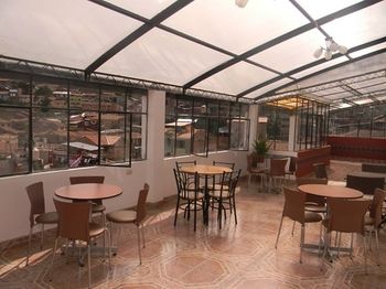 Imagen del bar/restaurante del Hotel Cusco Packers Hostels. Foto 1