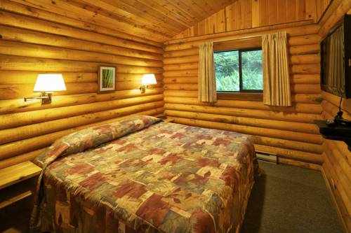 Imagen de la habitación del Hotel Cusheon Lake Resort. Foto 7