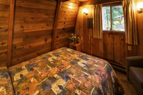 Imagen de la habitación del Hotel Cusheon Lake Resort. Foto 12