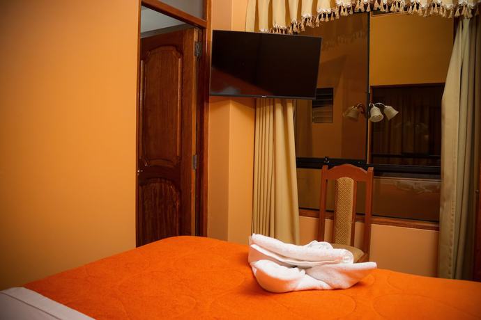 Imagen de la habitación del Hotel Cusi. Foto 7